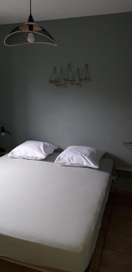 Appartement A Bredene Au Rez-De-Chaussee Buitenkant foto