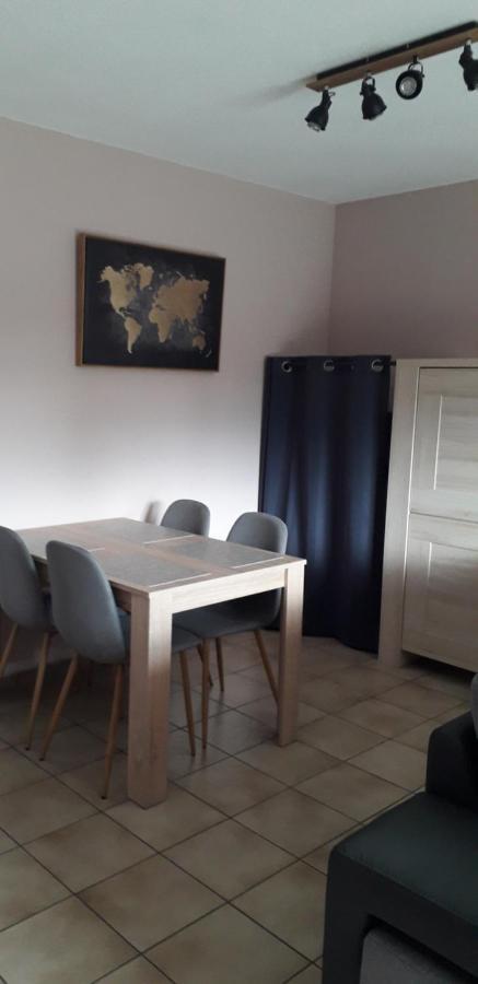 Appartement A Bredene Au Rez-De-Chaussee Buitenkant foto