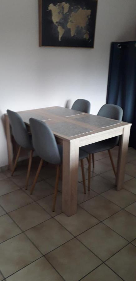 Appartement A Bredene Au Rez-De-Chaussee Buitenkant foto